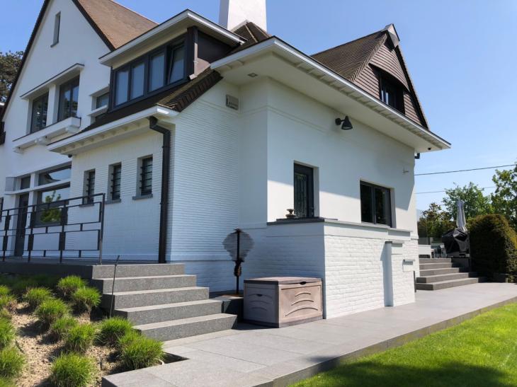 Schilderwerken gevel landelijke woning