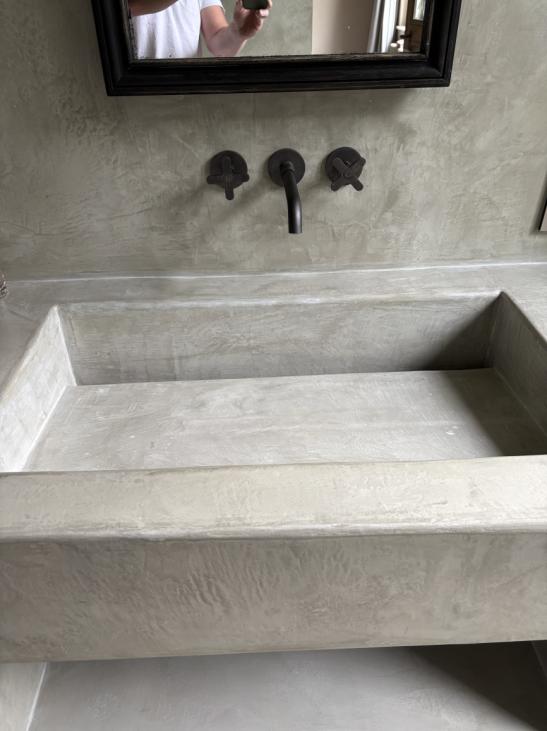 Badkamer in Mortex/Aqua Sensa